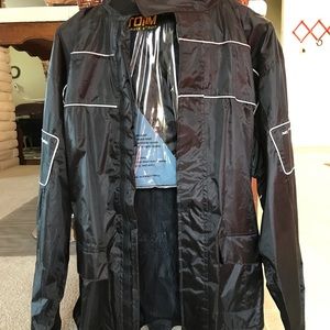 Men’s rain riding gear jacket with pants